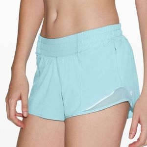Lululemon Hotty Hot Short (2.5)